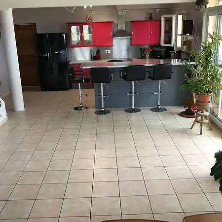 Maison Spacieuse * Груиссан