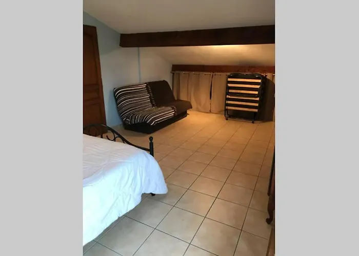 Maison Spacieuse Дом отдыха Груиссан